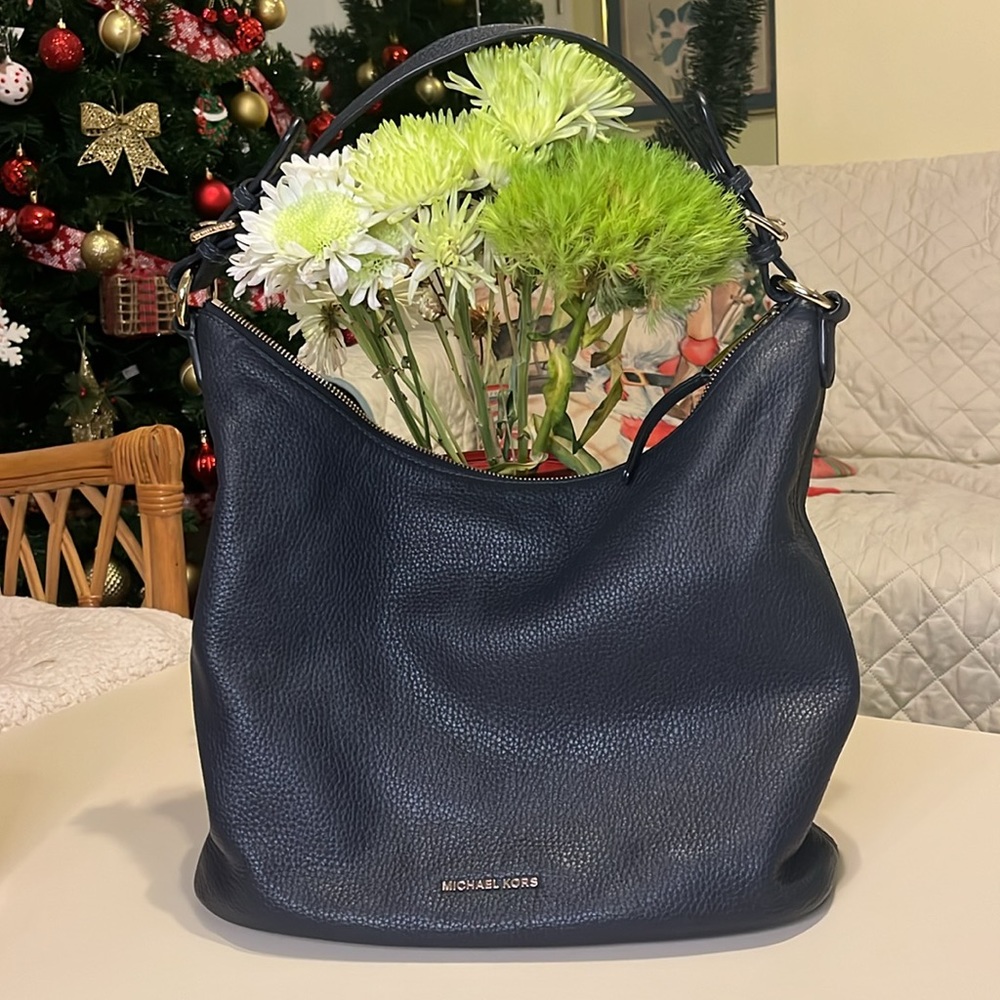 MICHAEL KORS BLUE LEATHER HOBO SHOULDER BAG